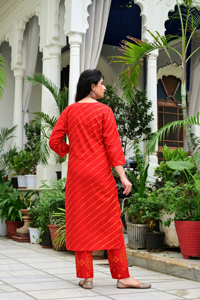 Red 3-Piece Pure Cotton Suit Set with Mirror & Leheriya Design