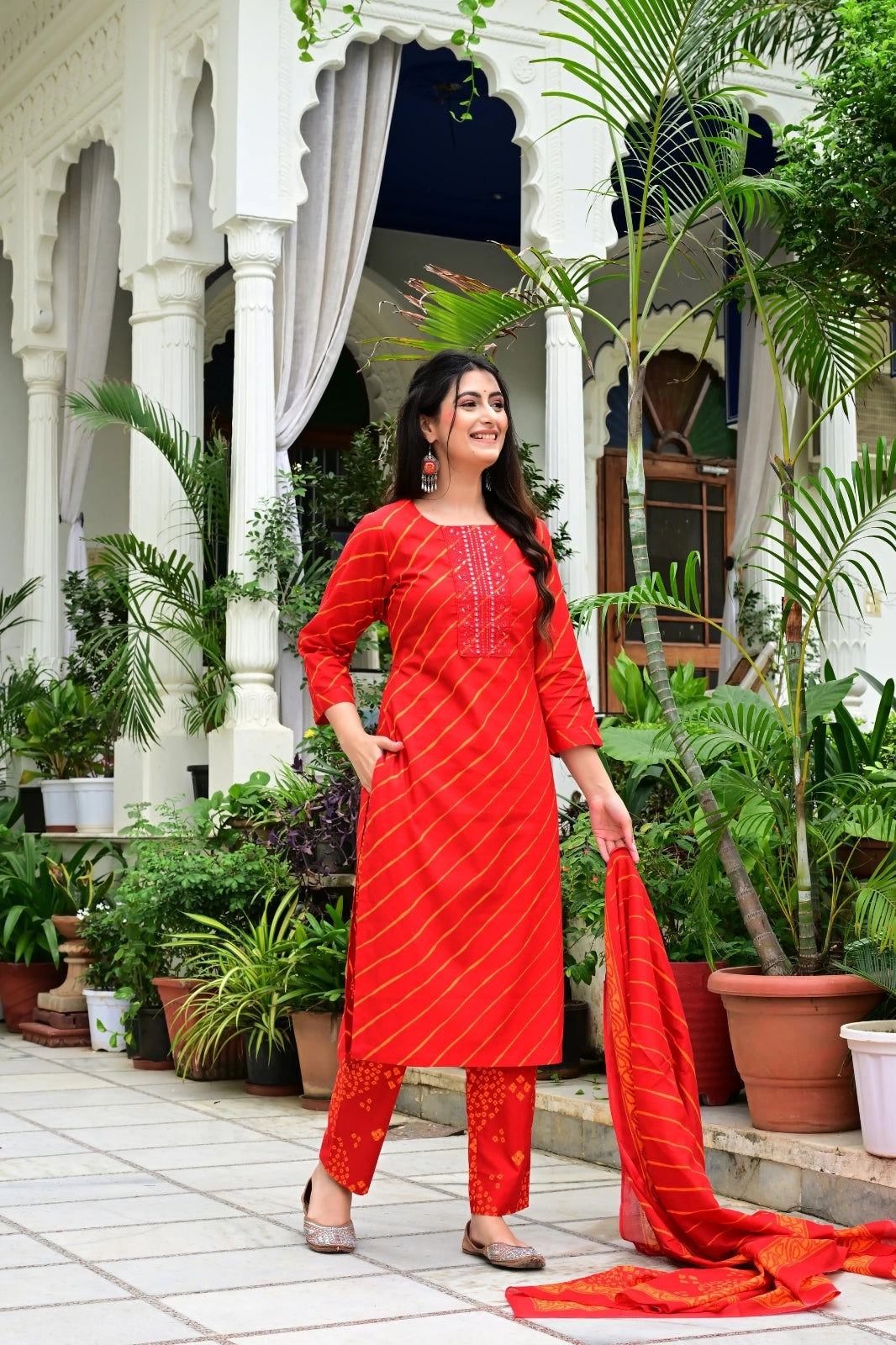 Red 3-Piece Pure Cotton Suit Set with Mirror & Leheriya Design