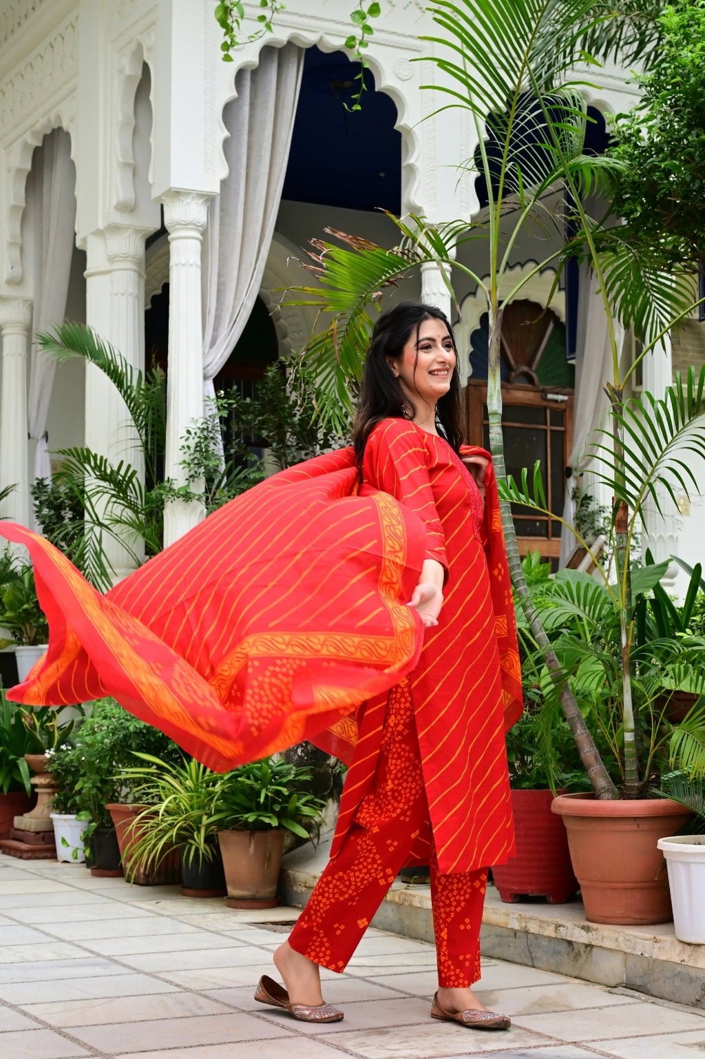 Red 3-Piece Pure Cotton Suit Set with Mirror & Leheriya Design