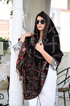 Experience Timeless Beauty with Our Heritage-Inspired Modern Shawl