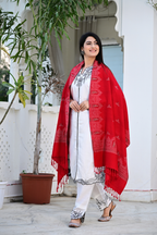 Luxury Red Floral Wrap – Elegant, Stylish & Perfect for Every Occasion