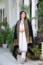 Fashionable Shawl with Bold Traditional Patterns & Handmade Appeal