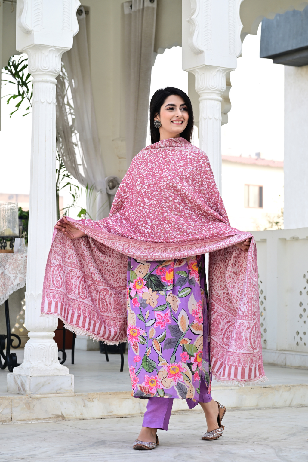 Wrap Yourself in Kashmiri Elegance with Rich Paisley & Floral Embroidery”