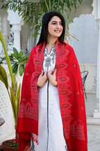 Luxury Red Floral Wrap – Elegant, Stylish & Perfect for Every Occasion