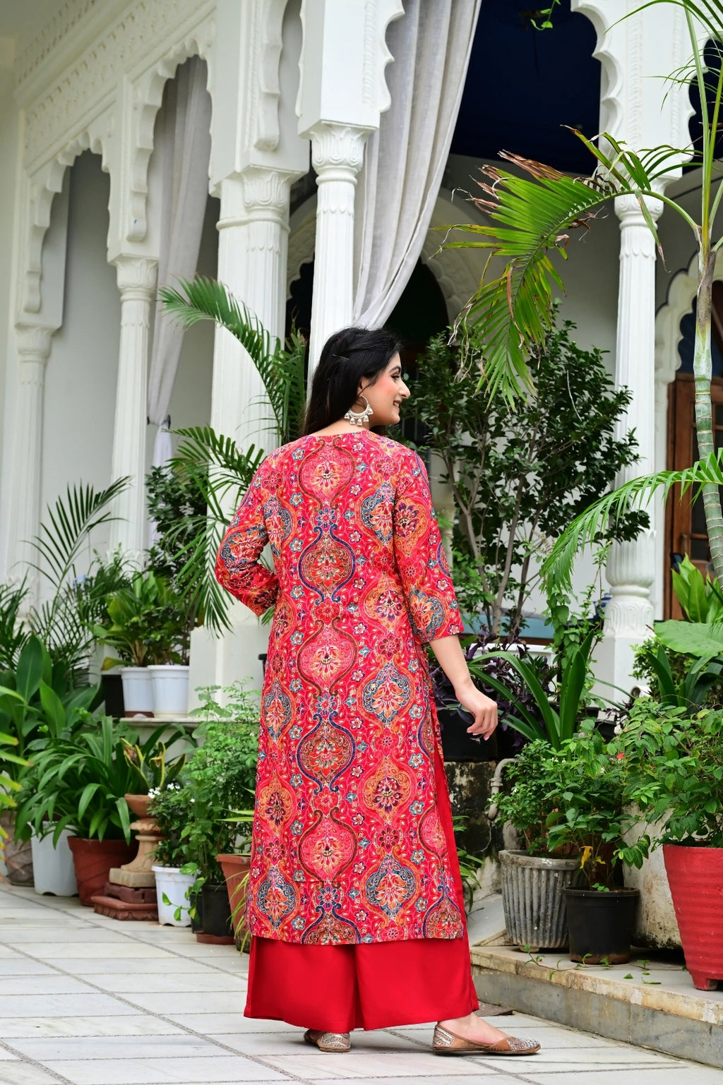 Red Heavy Rayon 2-Piece Suit Set with Gold Print & Handworked Neck