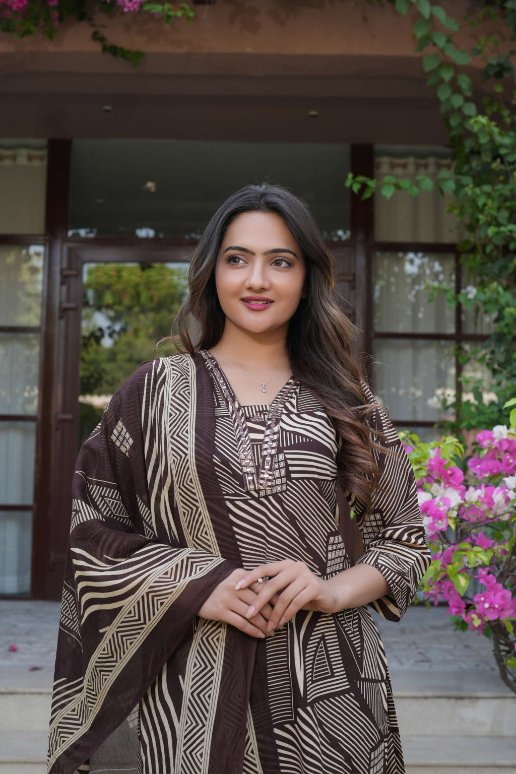 Brown Printed 3 Pcs Suit Set with Geometric Patterns