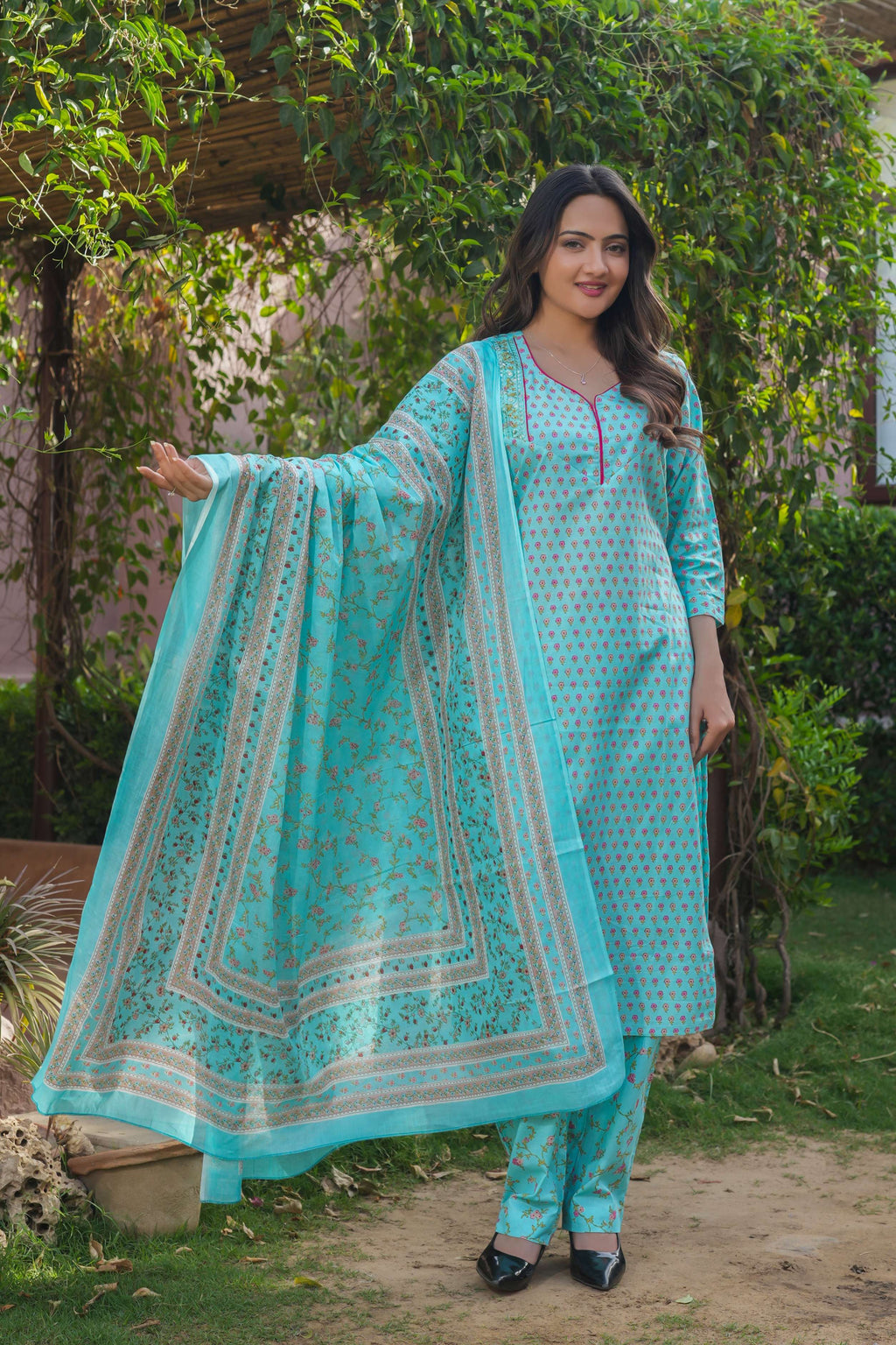Aqua Blue 3 Pcs Printed Suit Set with Delicate Floral Motifs