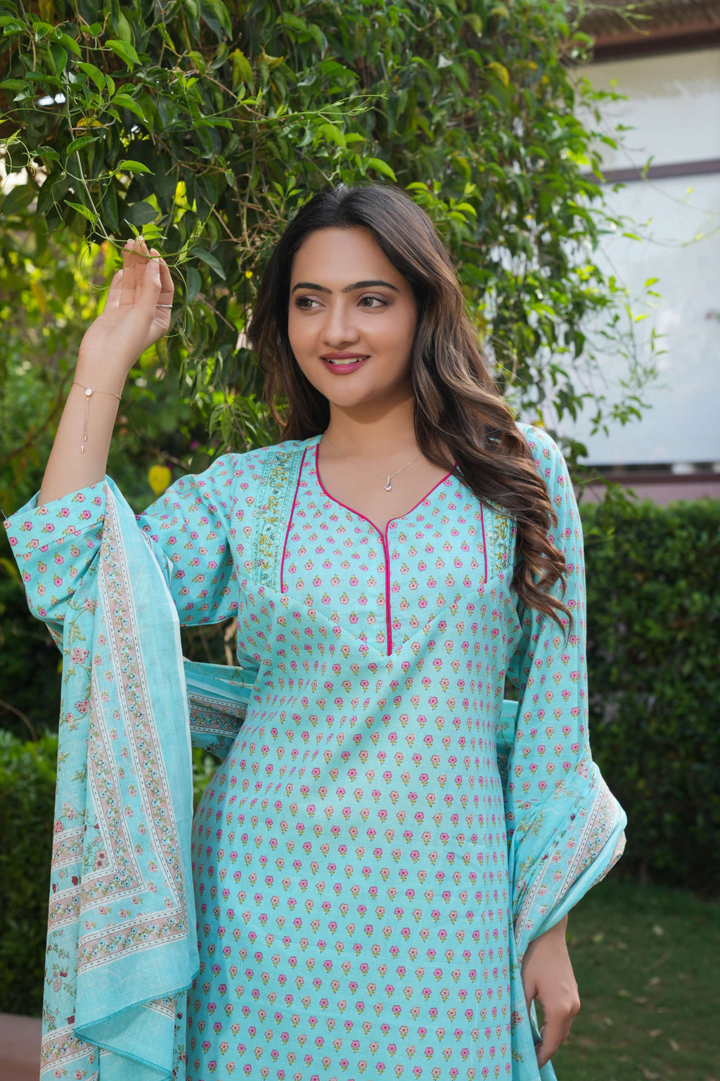 Aqua Blue 3 Pcs Printed Suit Set with Delicate Floral Motifs