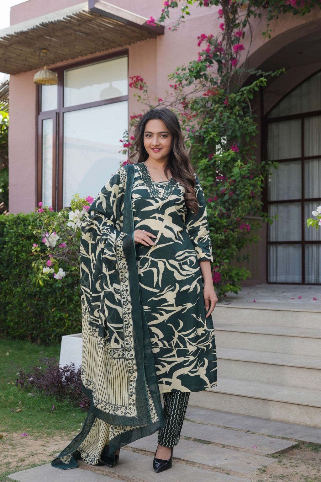 Dark Green 3 Pcs Printed Suit Set with Abstract & Ethnic Patterns