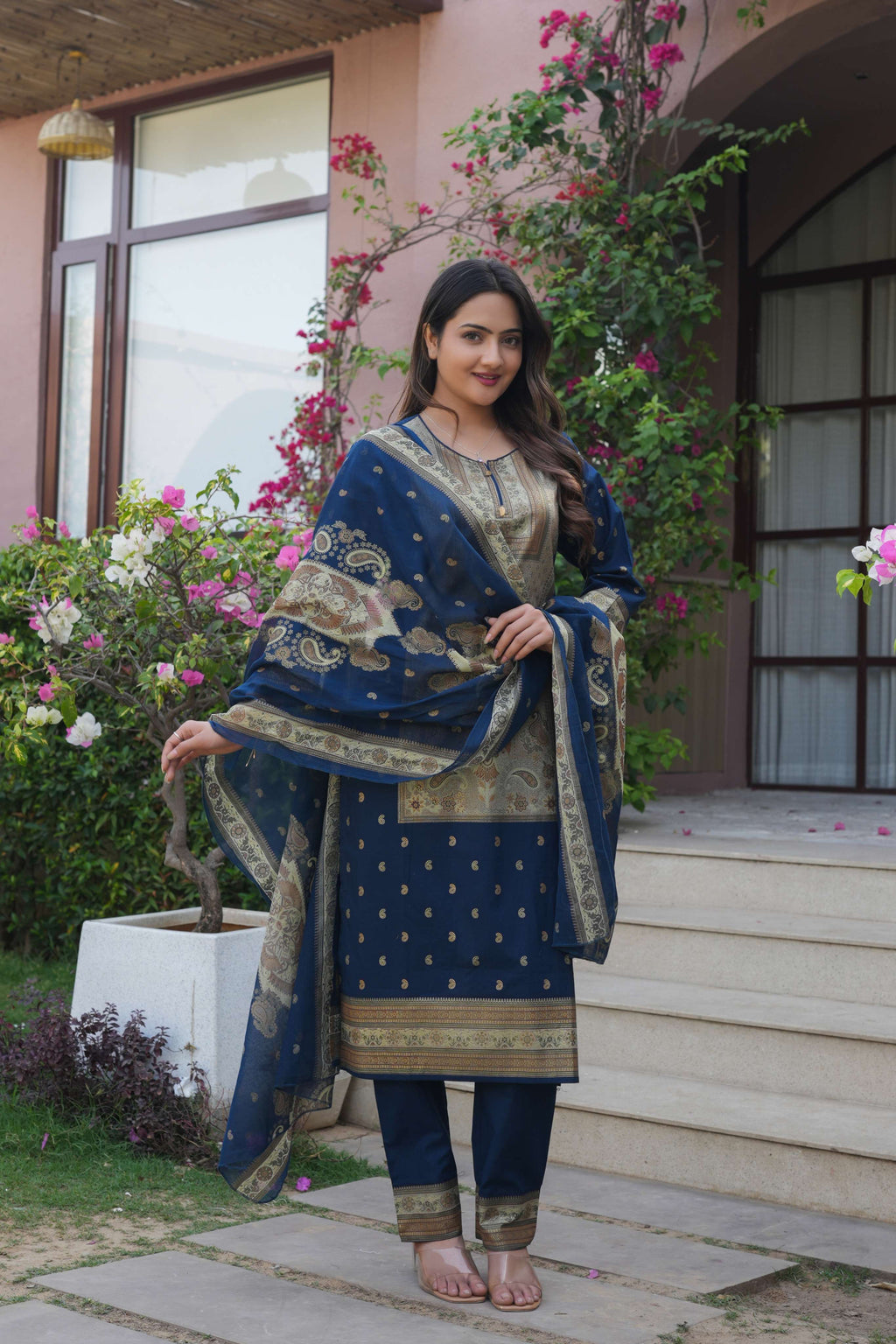 Navy Blue 3 Pcs Printed Suit Set with Paisley & Traditional Motifs
