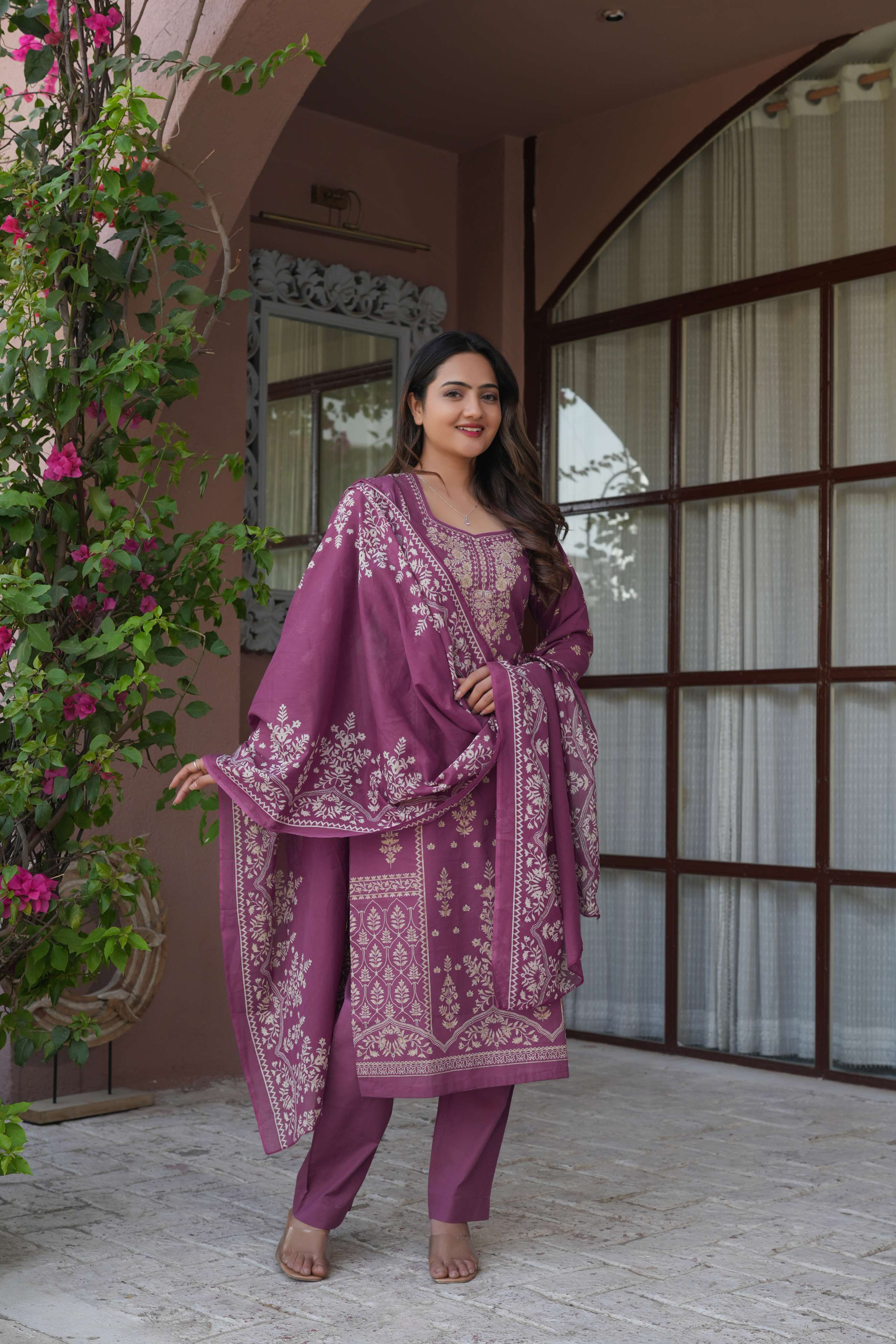 Mauve Purple 3 Pcs Printed Suit Set with Intricate Ethnic Motifs
